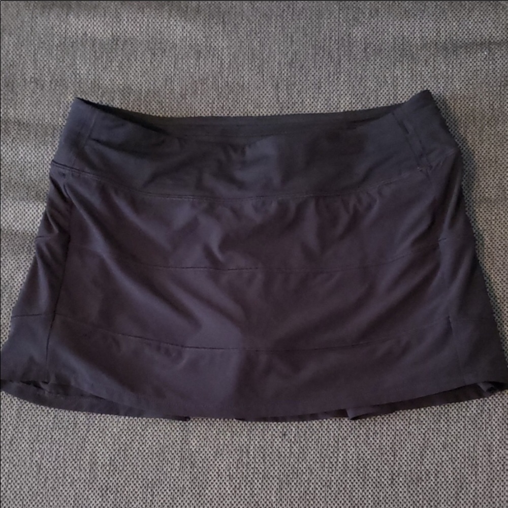Lulu Skort
